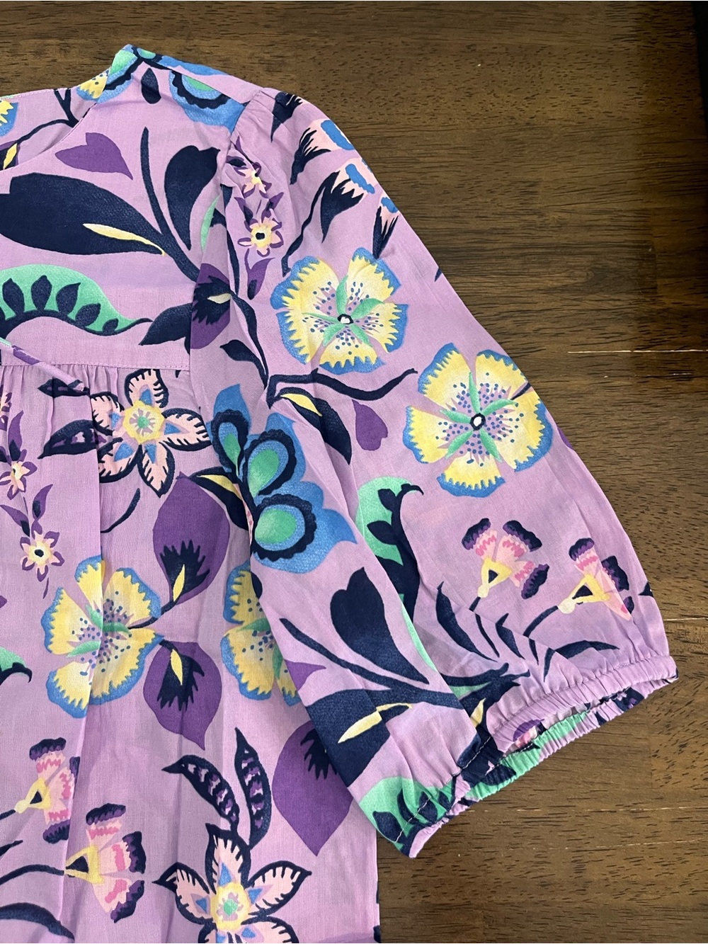 Talbots Lavender Floral Tie-Neck Blouse Short Sleeves Tie Front Top Jacobean SP - Picture 8 of 11
